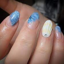 Sea-Themes-for-Spring-Break-Nails-9