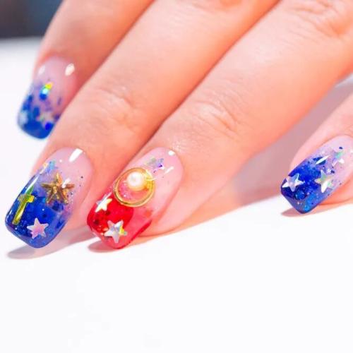 Sequins-Star-Nails-Designs-1