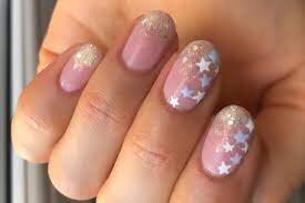 Sequins-Star-Nails-Designs-4