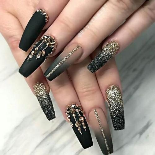 Shimmery-Luxury-Nails-5