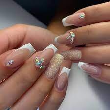 Short-Acrylic-Manicure-with-Rhinestones-4