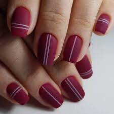 Short-Burgundy-Matte-Nail-Polish-5