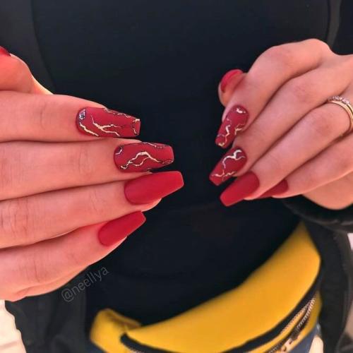 Short-Red-Matte-Coffin-Nails-1