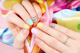 Short-Summer-Nails-3