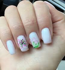 Short-White-Nails-11