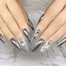 Silver-nail-designs-2