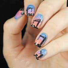 Skyline-Nails-with-Animals-10