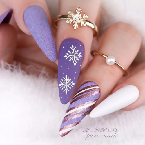 Snowflake-Winter-Nails-2