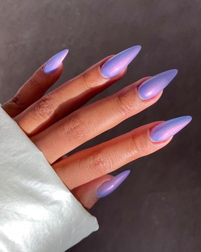 Space-Stiletto-Nails-3