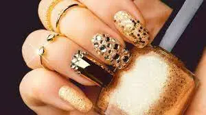 Sparkly-Glitter-And-Rhinestones-Nail-Art-6