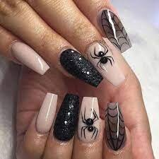 Spiders-Halloween-Nails-8