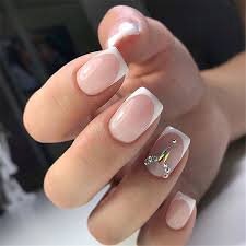 Square-French-Tip-Nails-8