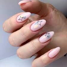 Star-Nails-Negative-Space-5