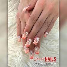 Starburst-Clear-Base-Sassy-Nails-3