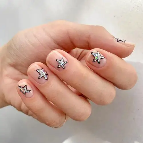 Stars-Christmas-Nails-1