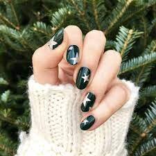 Stars-Christmas-Nails-3