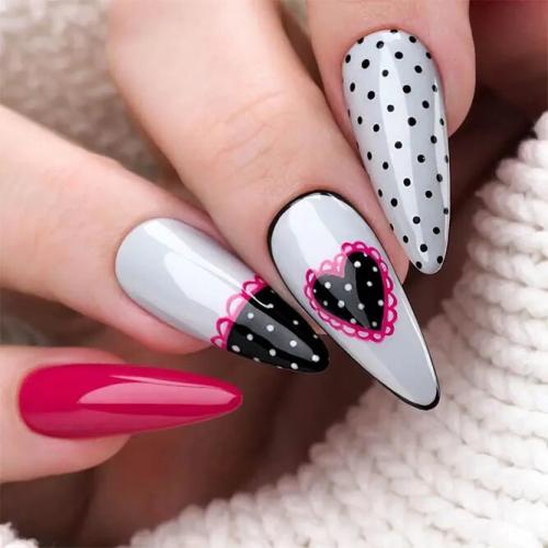 Startling-Sassy-Nails-Designs-2