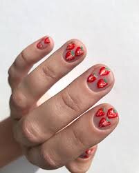 Strawberry-Art-with-French-Manicure-5