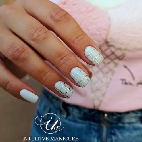 Striped-Square-Nail-Shape-1