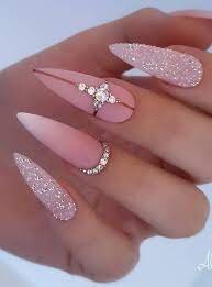 Stunning-Glitter-Pointy-Nail-Designs-6