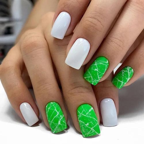 Summer-Nail-Designs-with-Stripes-1 (1)