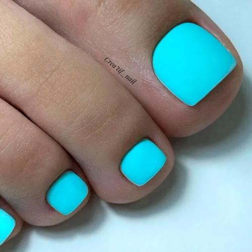 Summer-Toe-Nails-with-One-Tone-2