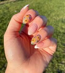 Sunflowers-Nails-6