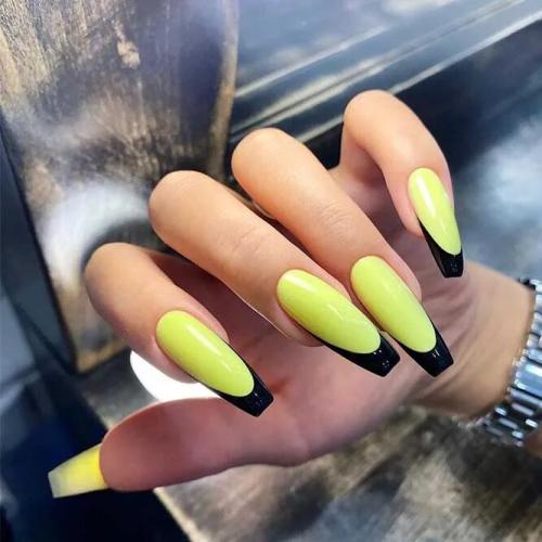 Sunny-Yellow-Summer-Nails-2
