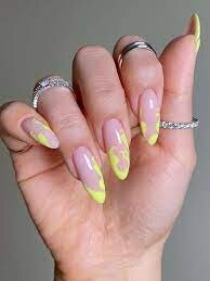 Sunshine-Yellow-Almond-Shaped-Nails-5