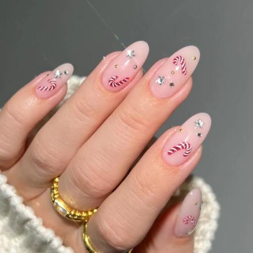 Sweet-Candy-Christmas-Nail-Art-2