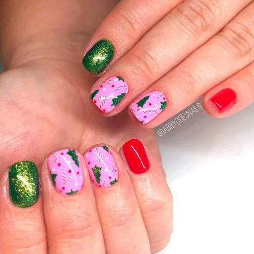 Sweet-Candy-Christmas-Nail-Art-4