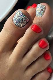 Toe-Nail-Designs-With-Bright-Accents-5