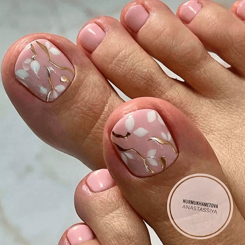 Toe-Nail-Designs-With-Floral-Motifs-9 (1)