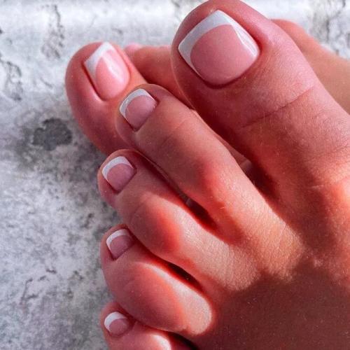 Toe-Nails-In-Nude-Colors-6