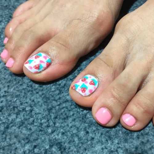 Toe-Nails-With-Fruits-Accent-3