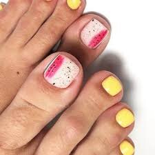 Toe-Nails-With-Fruits-Accent-6