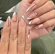 Trendy-Abstract-Nude-Nails-8