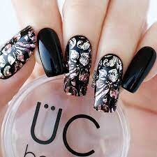 Trendy-Black-Nails-with-Flowers-8