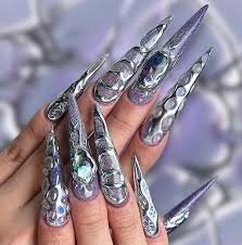 Trendy-Chrome-Stiletto-Nails-6