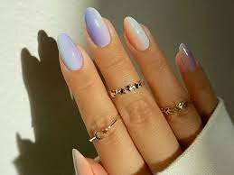 Trendy-Matte-Nails-With-Ombre-Effect-2