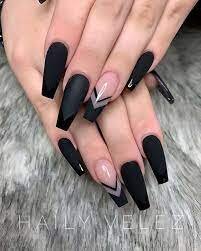 Trendy-Matte-Nails-With-Ombre-Effect-3