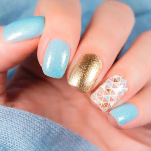 Tribal-Nail-Art-for-Aqua-Nails-1