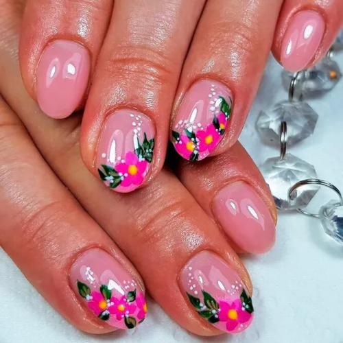 Tropical-Flower-Nail-Art-5