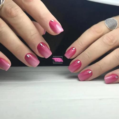 Two-Сolor-Ombre-Manicure-2