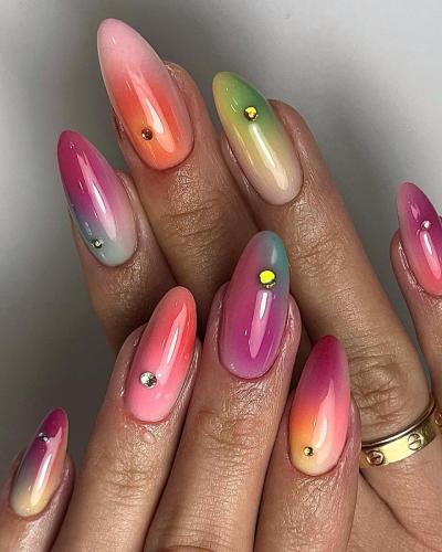 VDW.NAILS-1