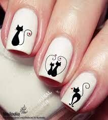 Valentines-Day-Nails-with-Cute-Animals-4