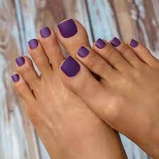Violet-Pedicure-Color-3
