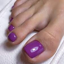 Violet-Pedicure-Color-5