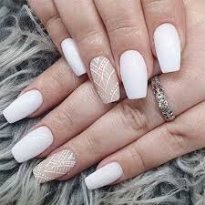 White-Acrylic-Nails-7