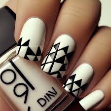 White-Acrylic-Nails-8